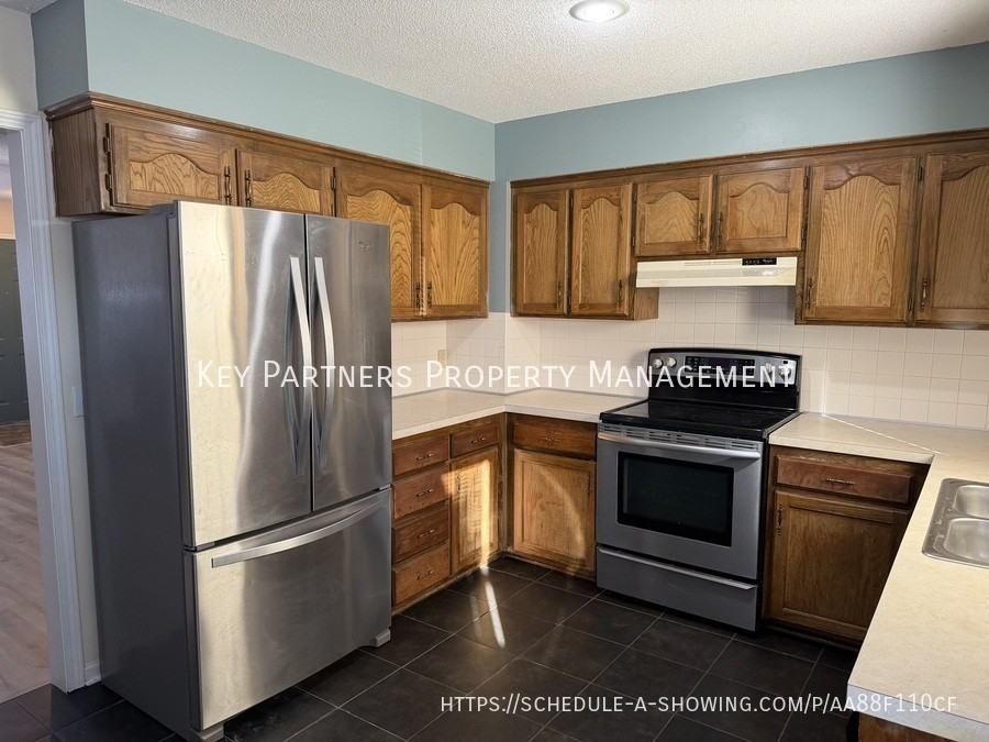 13865 S Alden Ct - Photo 5 of 18