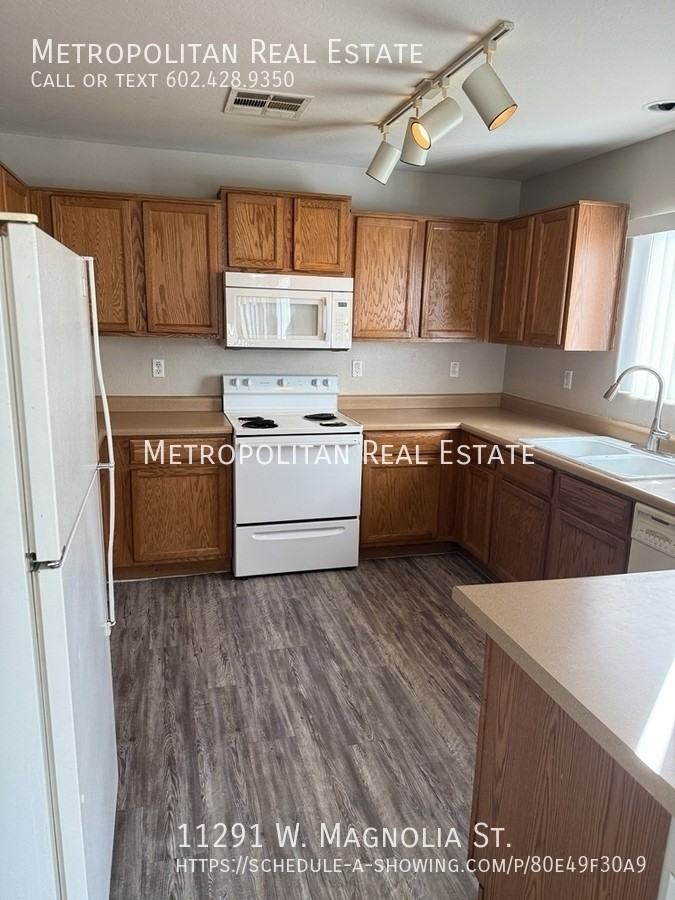 11291 W Magnolia St - Photo 6 of 20