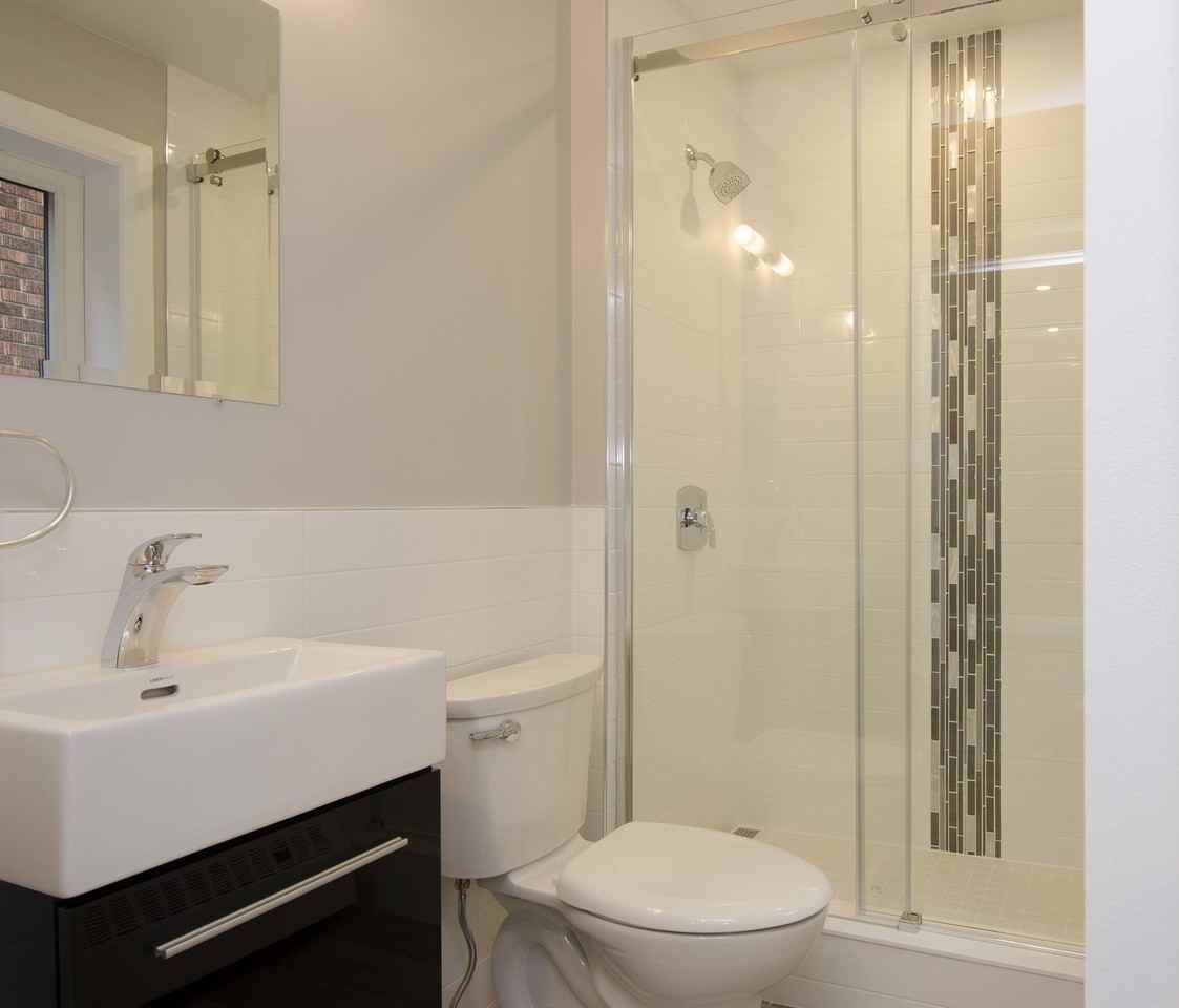 350 Clemow Avenue - - Photo 7 of 7