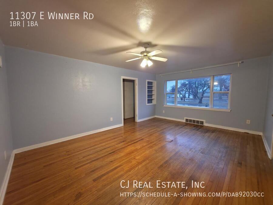 11307 E Winner Rd - Photo 3 of 9