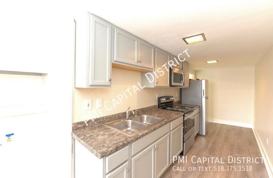 278 Lark St #3 - Photo 4 of 17