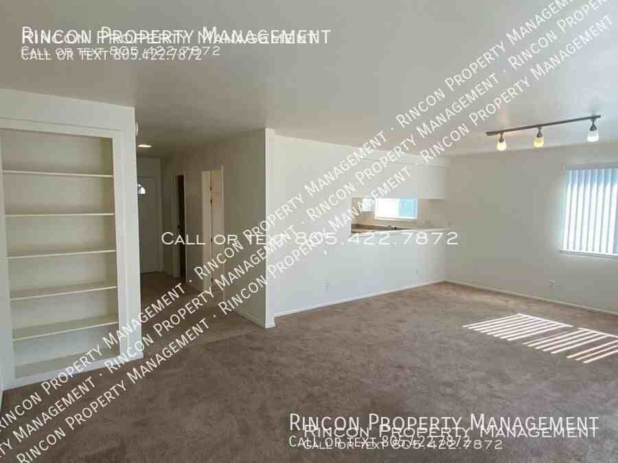 2472 Seahorse Ave - Photo 3 of 15