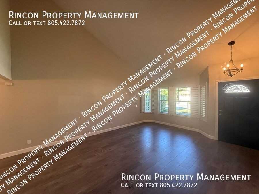 2350 Yew Dr - Photo 4 of 29