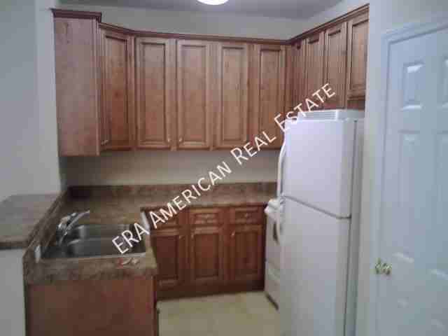 96 2nd Ave - Photo 5 of 12