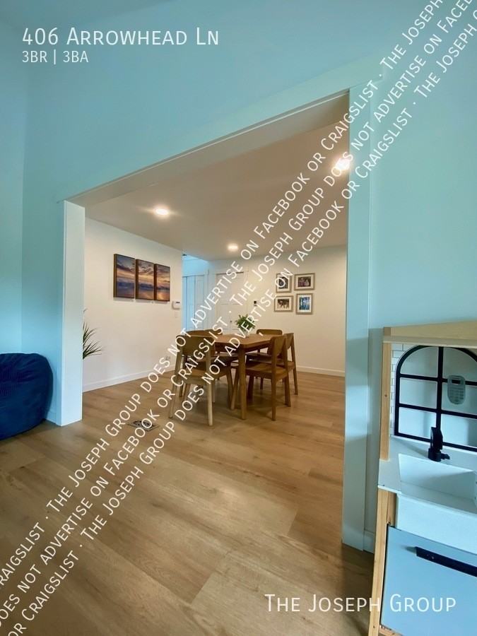 406 Arrowhead Ln - Photo 5 of 32