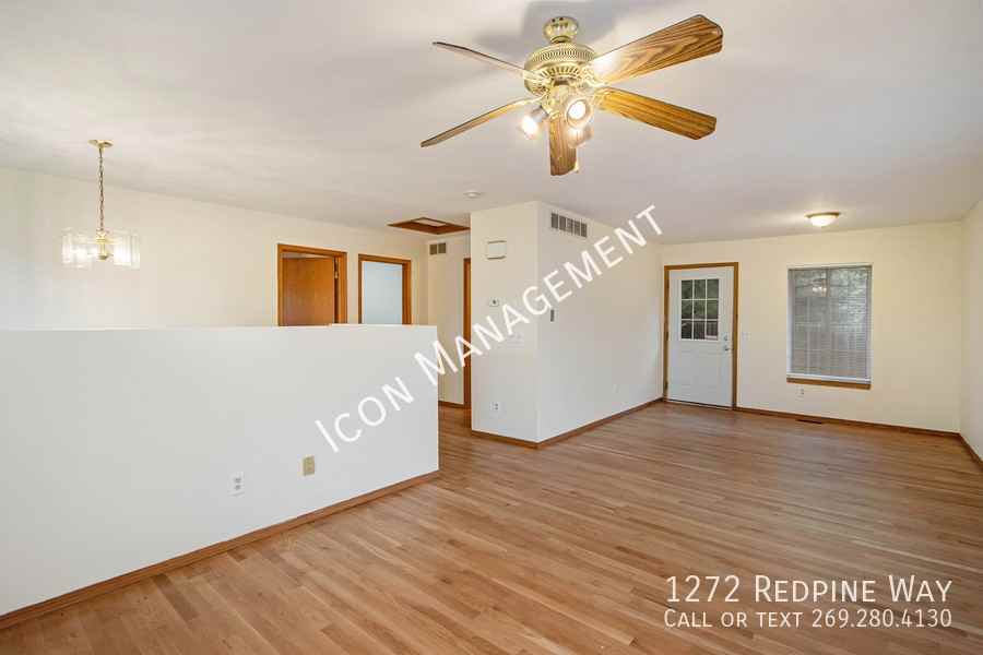 1272 Redpine Way #1264 - Photo 4 of 19