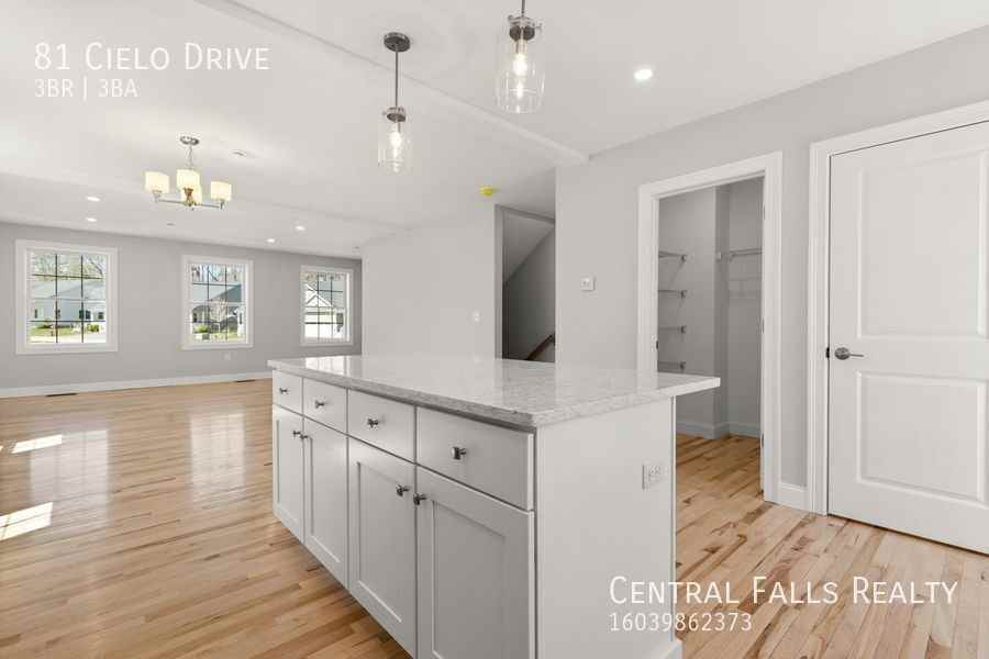 81 Cielo Dr - Photo 7 of 47