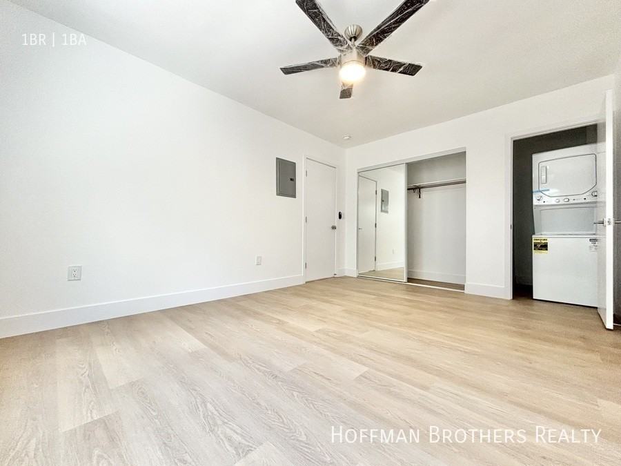 1002 Coronado Ter #4 - Photo 5 of 9