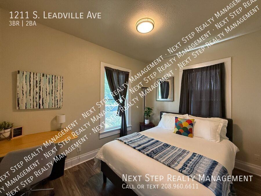 1211 S Leadville Ave - Photo 7 of 14