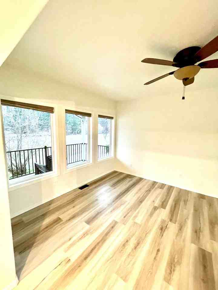 90 Pebble Beach Dr - Photo 4 of 17