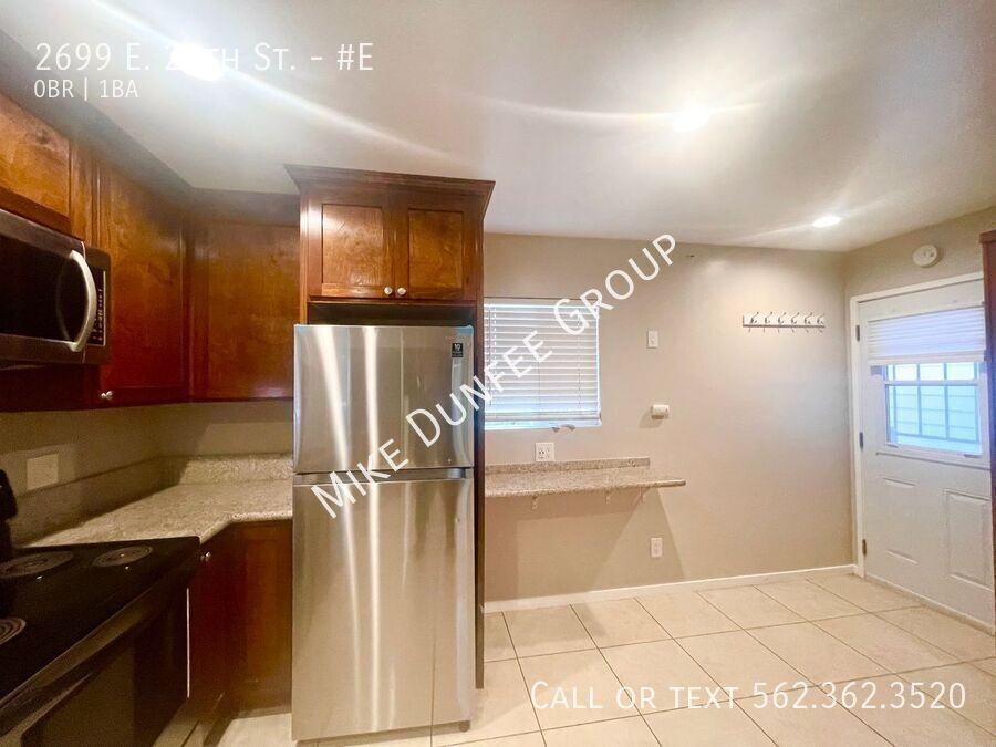 2699 E 20th St #E - Photo 2 of 6