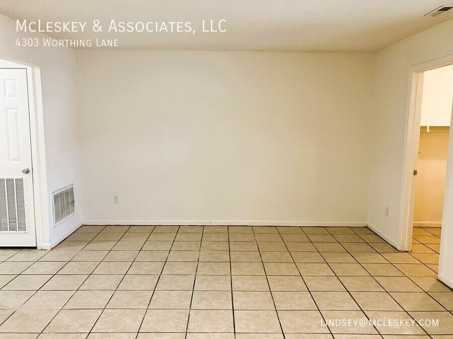 4303 Worthing Ln - Photo 2 of 32