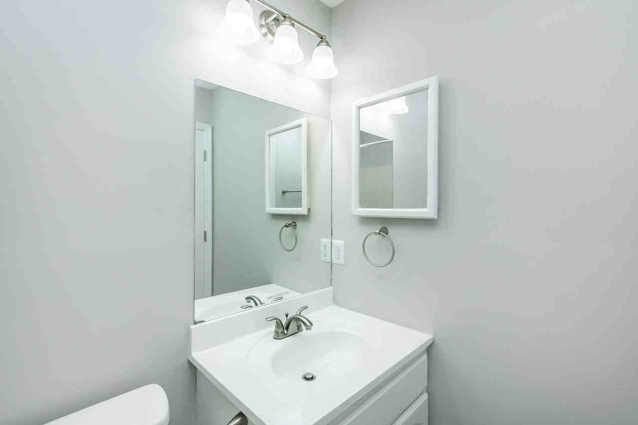 Digby Ln #4-27 - Photo 5 of 11