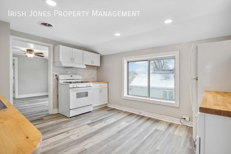 94 Edson St #4 - Photo 3 of 15