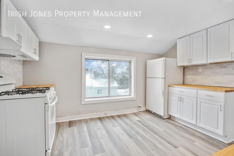 94 Edson St #4 - Photo 7 of 15