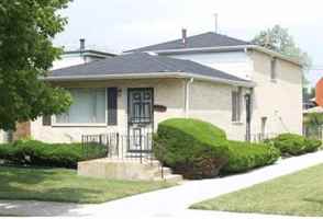 featured image of 10059 S La Salle St #1