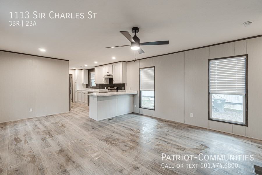 1113 Sir Charles St - Photo 5 of 22