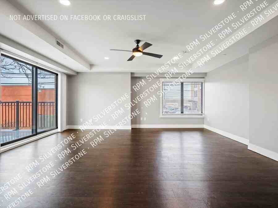 112 Walnut Blvd - Photo 3 of 22