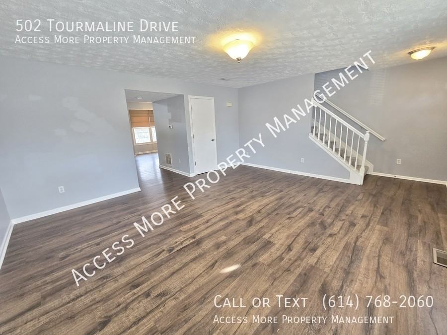 502 Tourmaline Dr - Photo 2 of 16