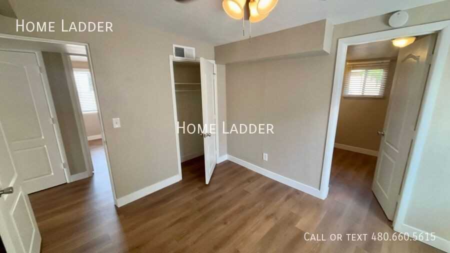 1042 W Taylor St - Photo 7 of 16