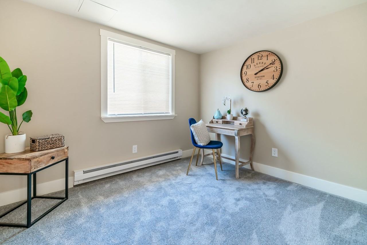 502 S San Juan Ave #202 - Photo 6 of 20