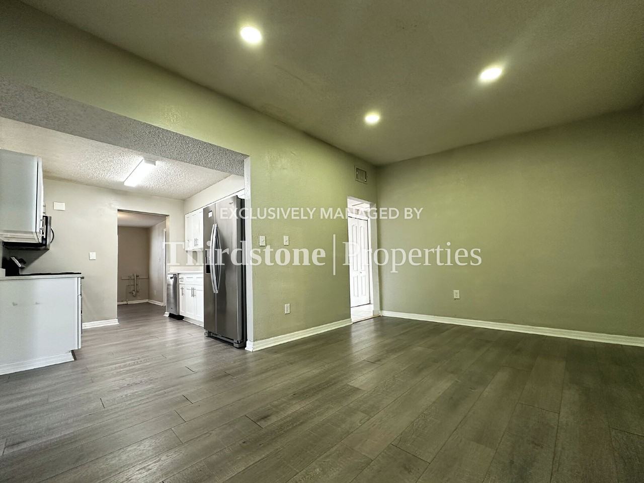 5737 Carnation Rd - Photo 7 of 28