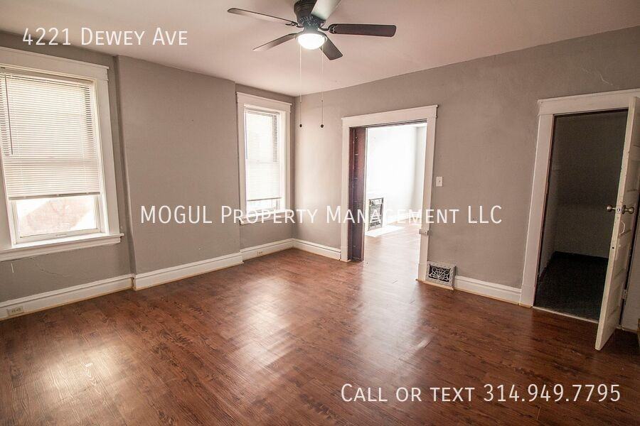 4221 Dewey Ave - Photo 7 of 10