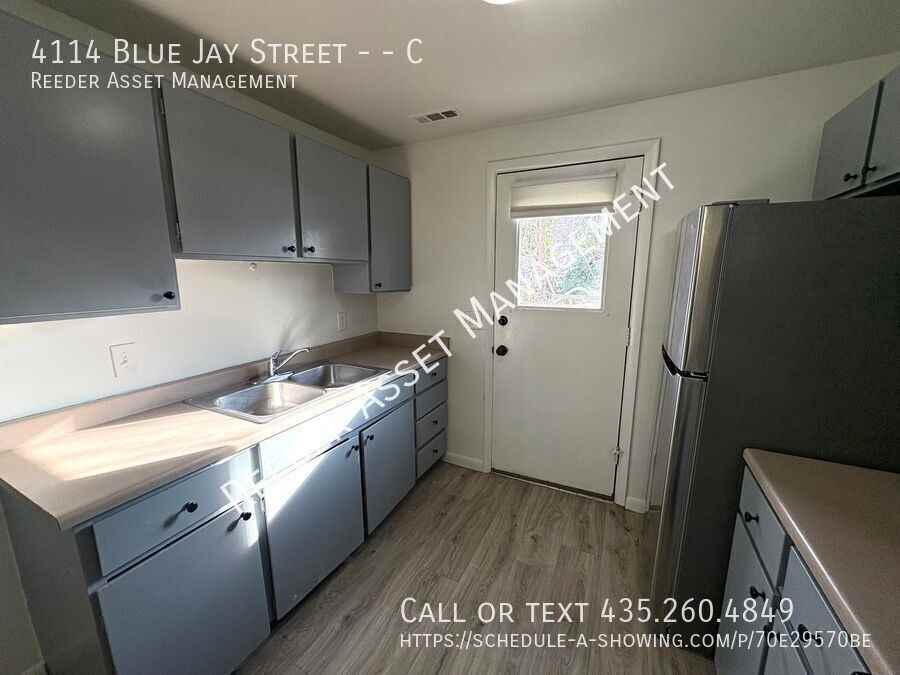 4114 S Blue Jay St #C - Photo 6 of 7