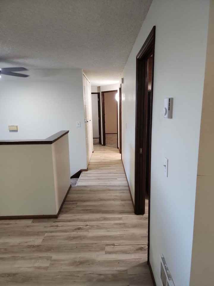 2728 Timberline Dr - Photo 7 of 19