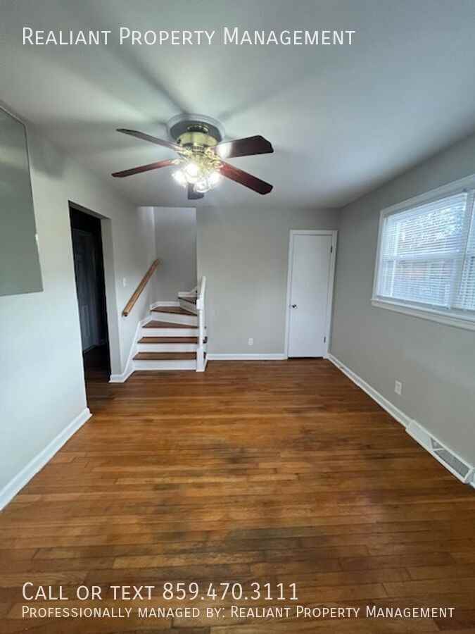 1503 Roanoke Rd #B - Photo 2 of 15