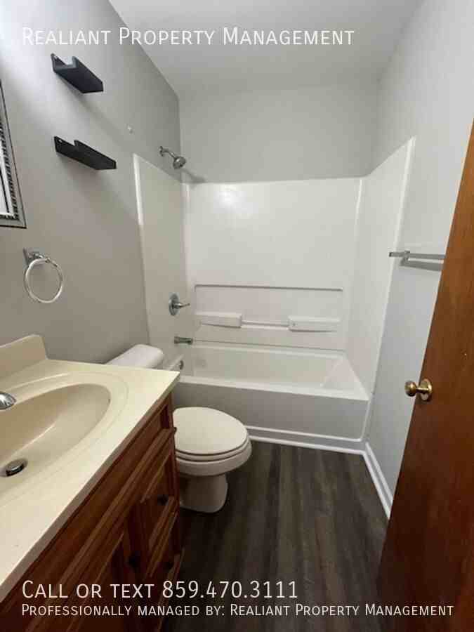 3688 Crosby Dr #A - Photo 3 of 10