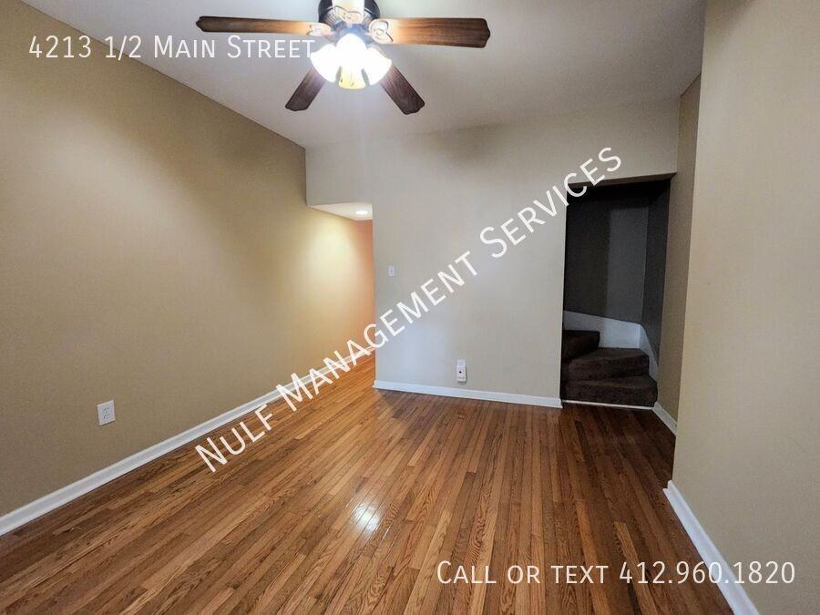 4213 1/2 Main St - Photo 2 of 9