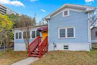 900 Olive St - Photo 1 of 1