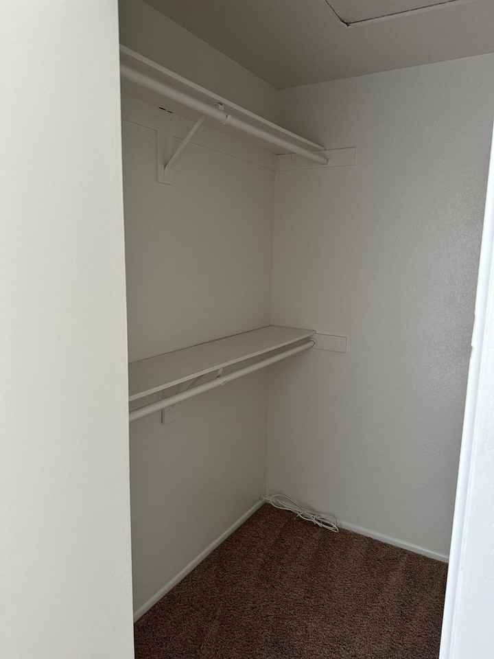 13942 Caspian Way - Photo 7 of 8