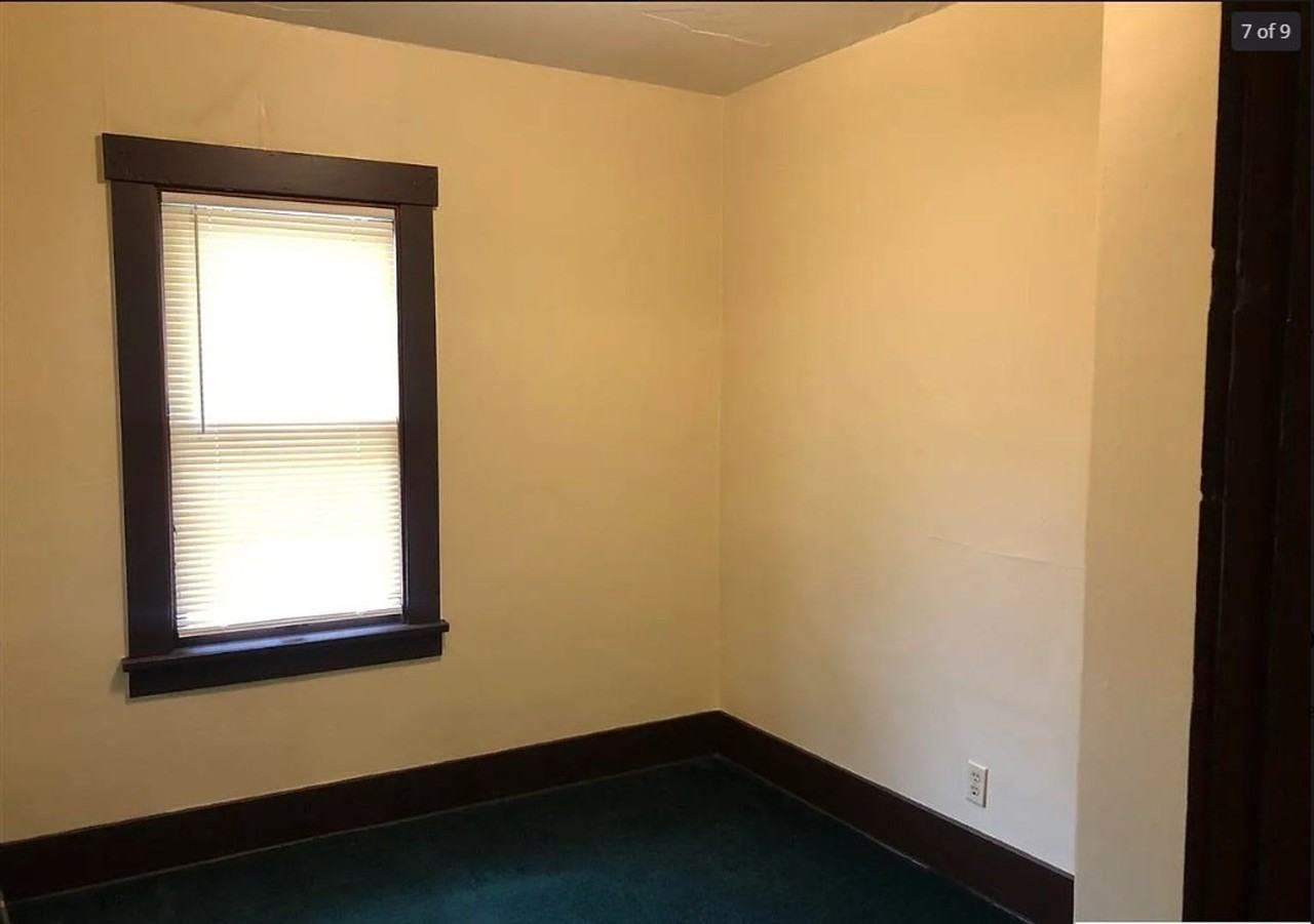 4715 Fowler Ave - Photo 2 of 5