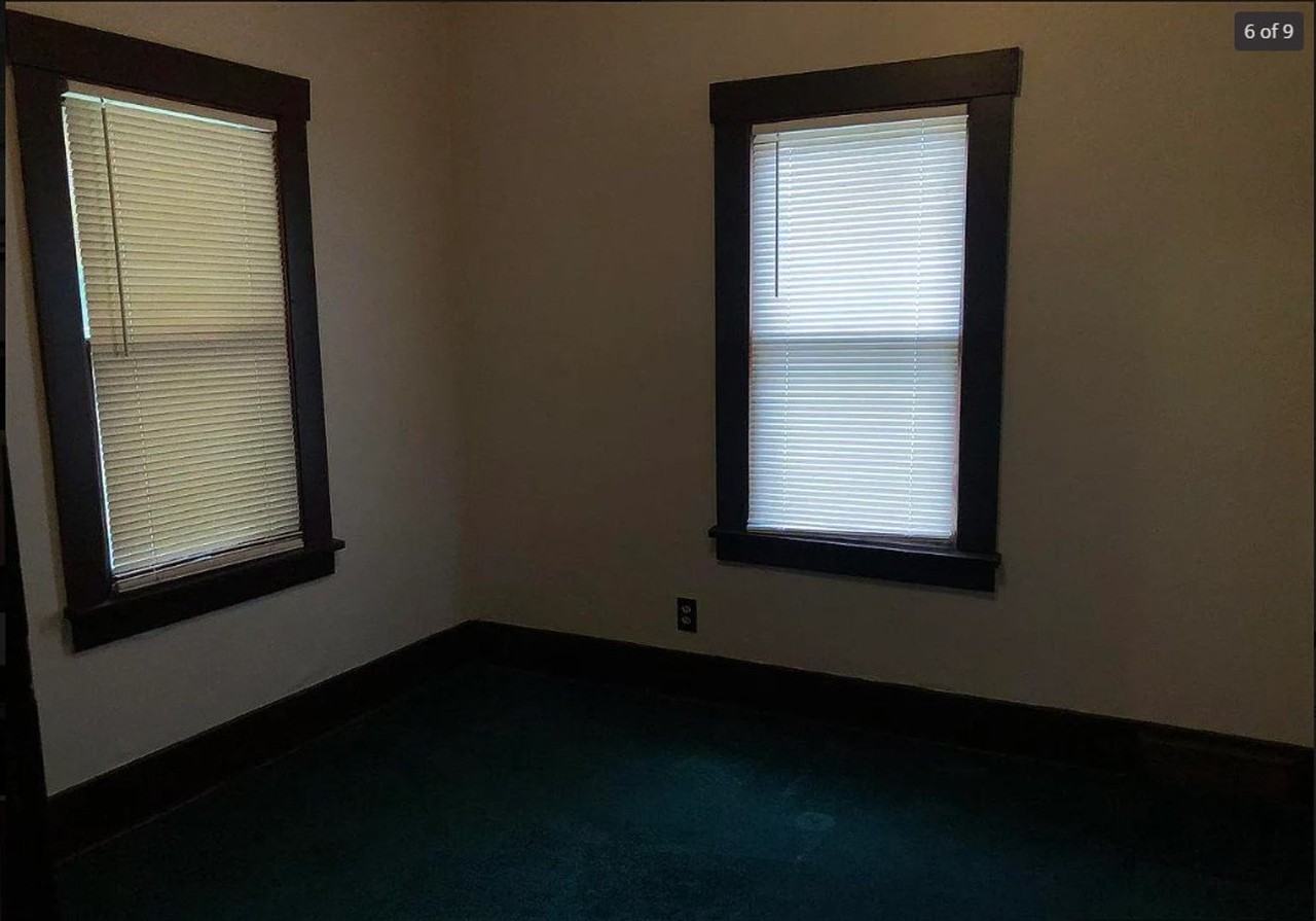 4715 Fowler Ave - Photo 5 of 5