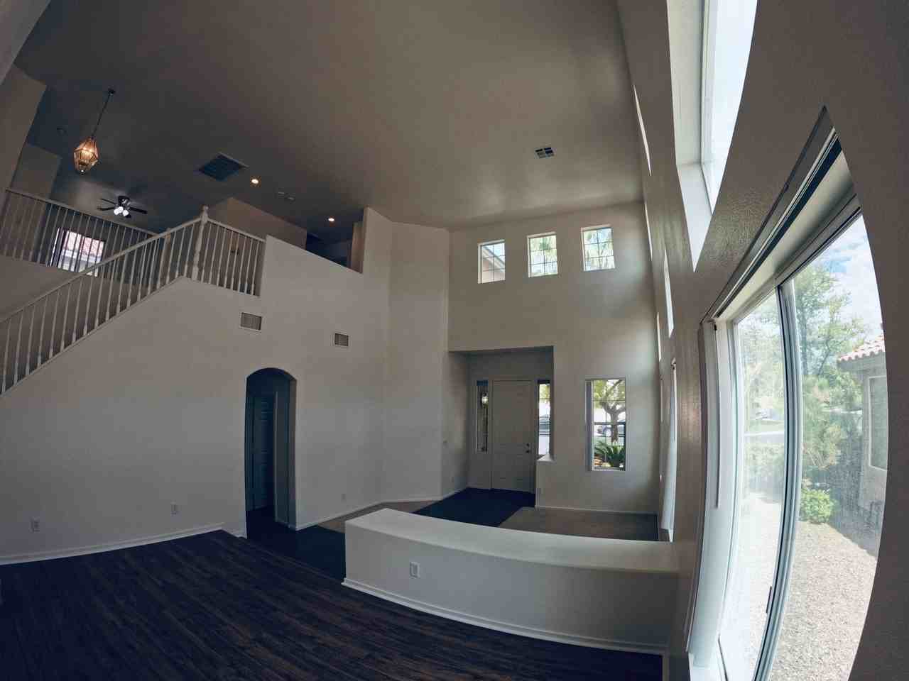 5843 Noble Stand St - Photo 4 of 50