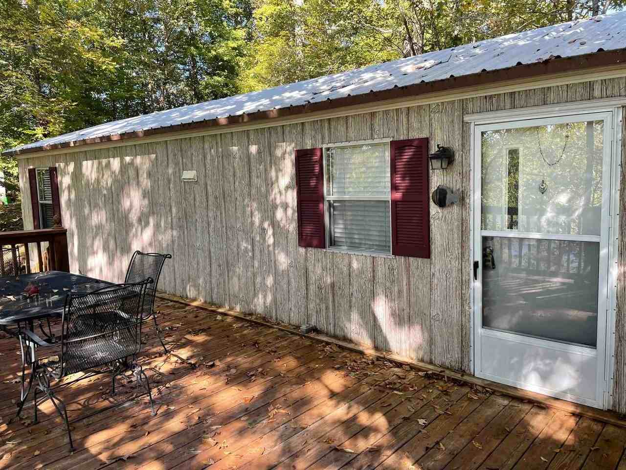 205 Lewis Cir - Photo 3 of 19