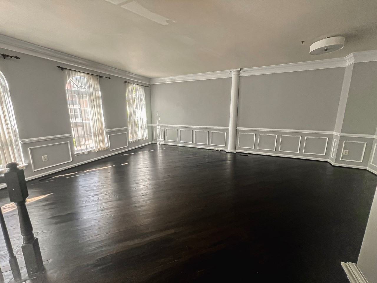 5280 Sandyford St - Photo 2 of 47