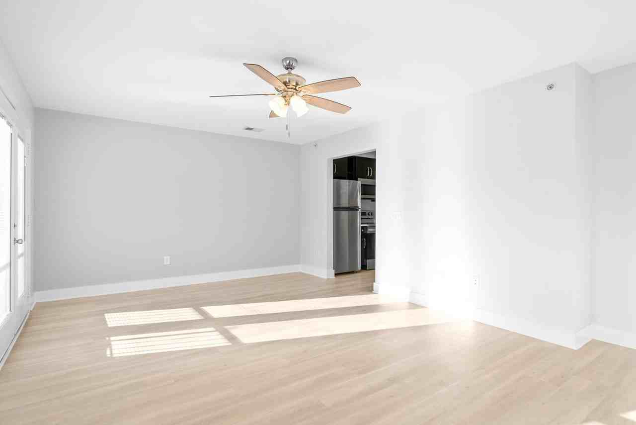 540 N 2nd St - Photo 6 of 14