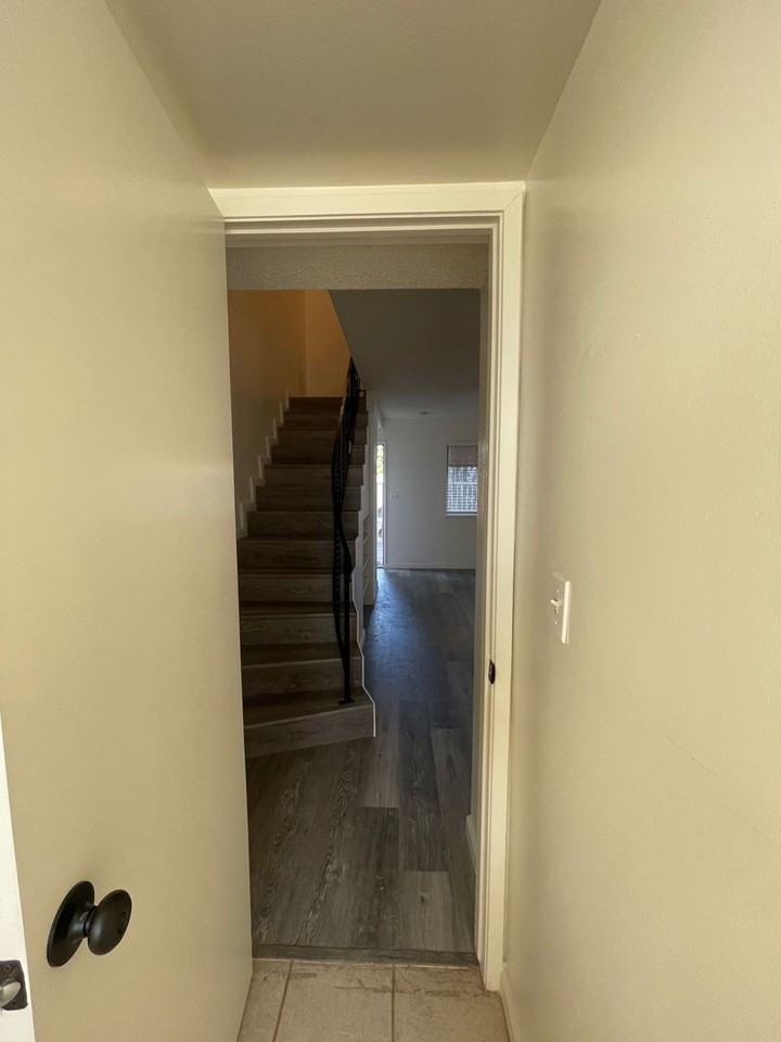 6052 N College Ave - Photo 7 of 18