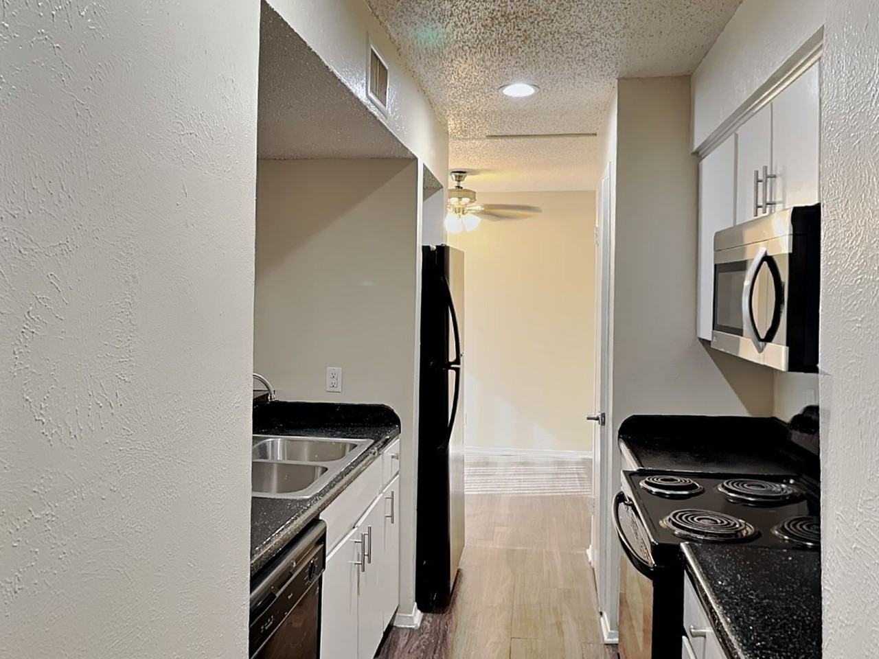 5534 Boca Raton Blvd - Photo 4 of 12