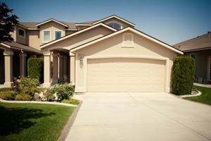 featured image of 3558 Waterford St