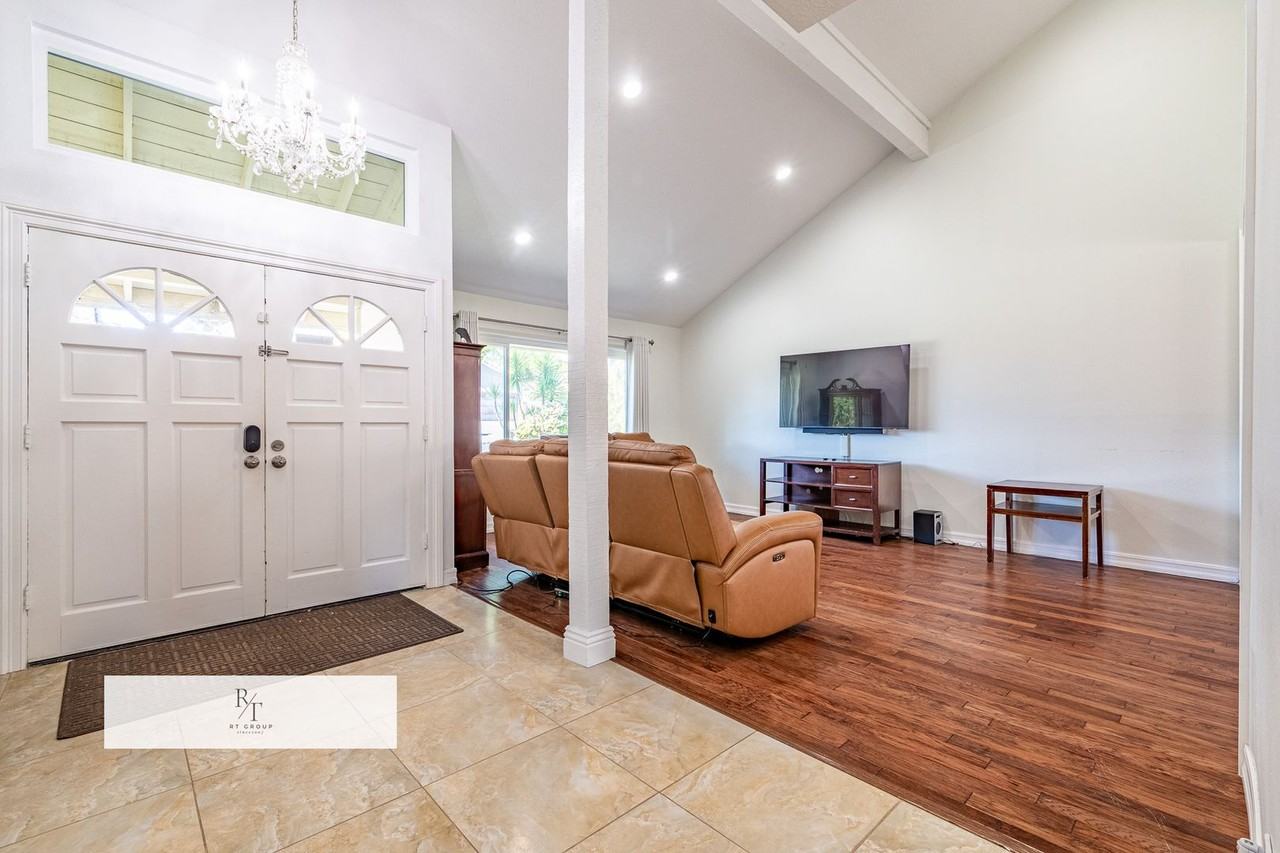 1138 Chisolm Trail Dr - Photo 3 of 39