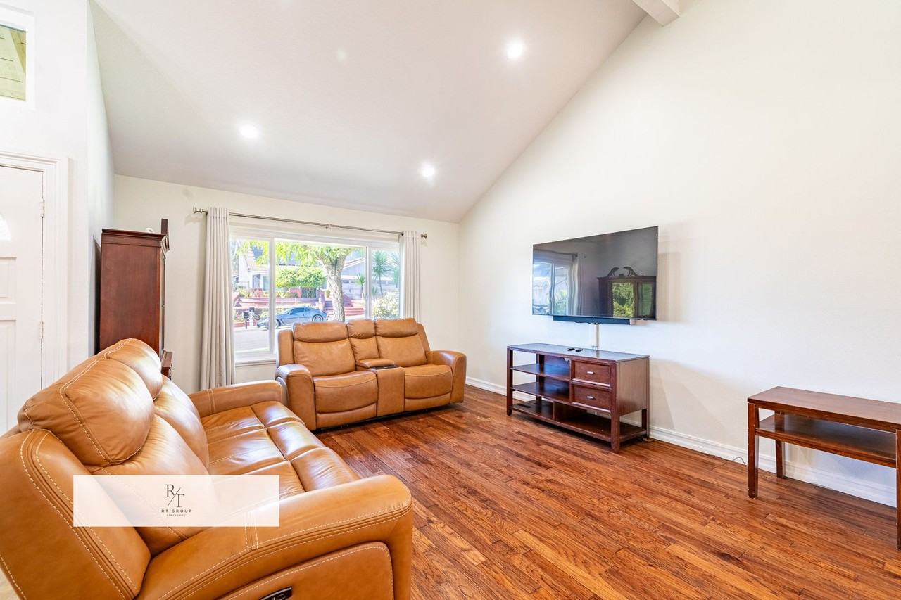 1138 Chisolm Trail Dr - Photo 4 of 39