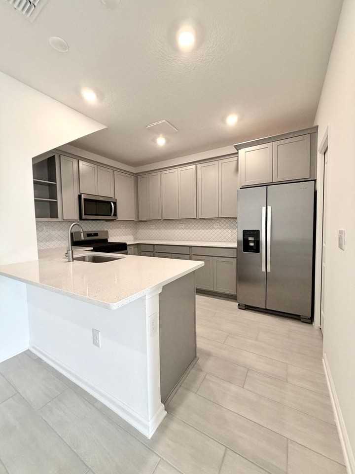 175 Silver Myrtle Ct - Photo 7 of 20