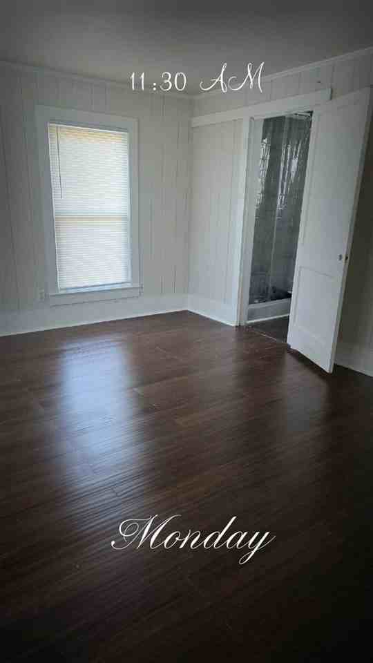910 Virginia St - Photo 6 of 11