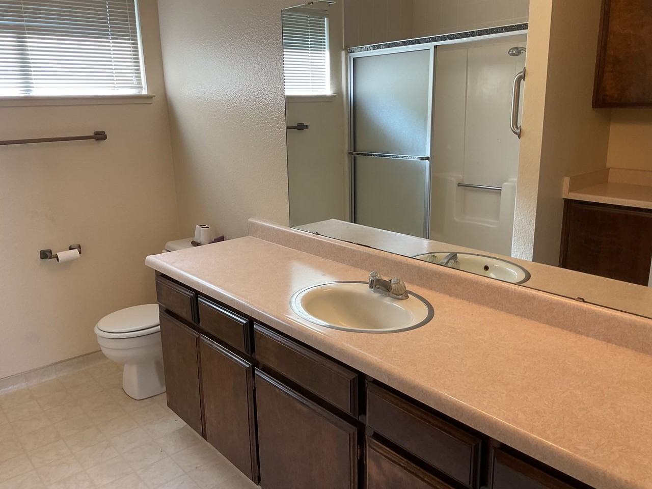 3255 Holly Dr Apt A - Photo 7 of 10