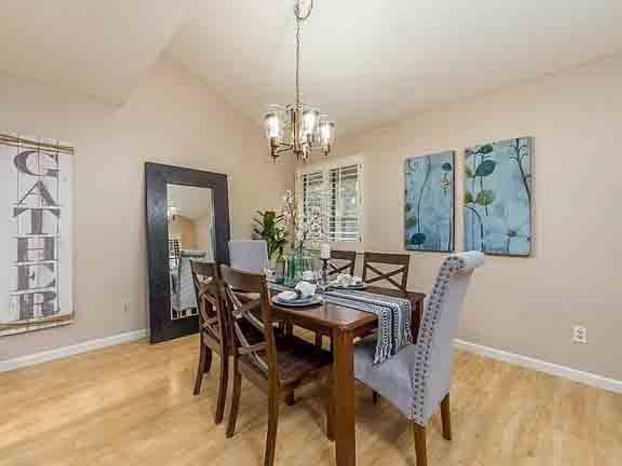 10 Park West Ct - Photo 7 of 26