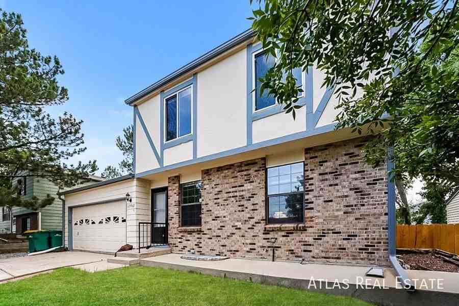 17768 E Princeton Pl - Photo 2 of 21